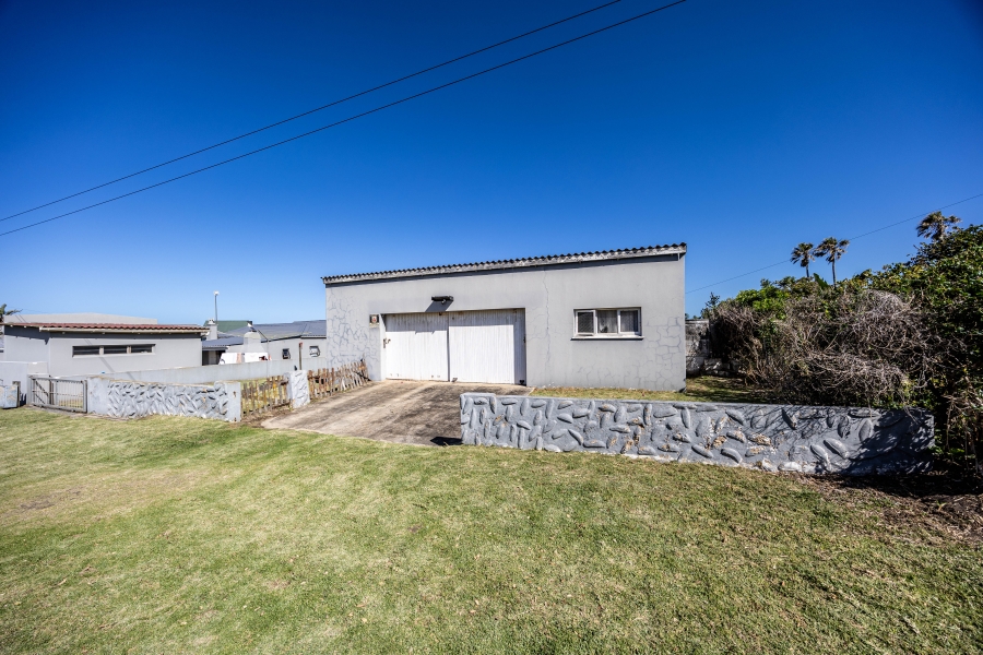 3 Bedroom Property for Sale in Kidds Beach Eastern Cape